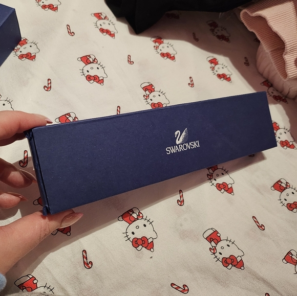 Brand New in box Swarovski fruit chain bracelet, $179 original MSRP - Picture 4 of 4